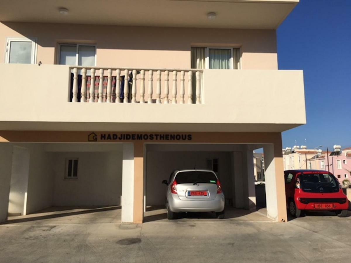 Beautiful 2 Bed Apartment With Great Views In Paphos Exteriör bild